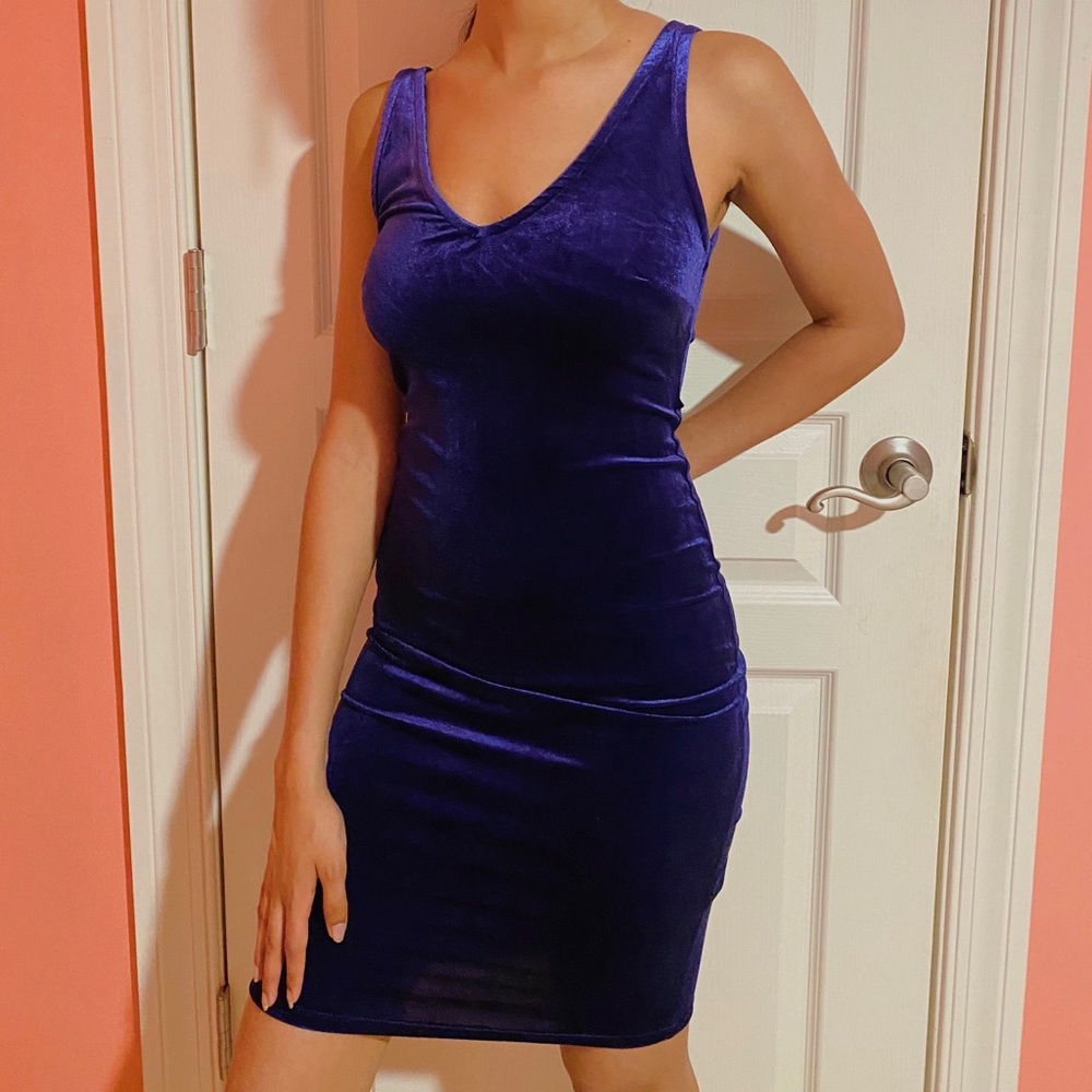 Navy Blue Velvet Bodycon Dress